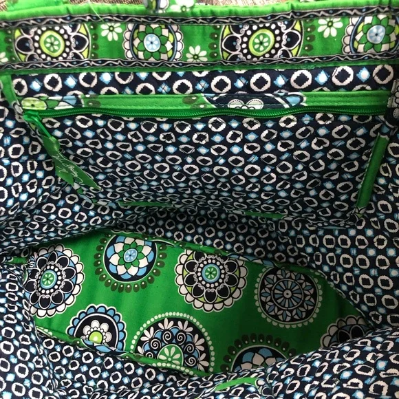 Vera Bradley Green and Blue Floral Tote Set - Picture 5 of 9